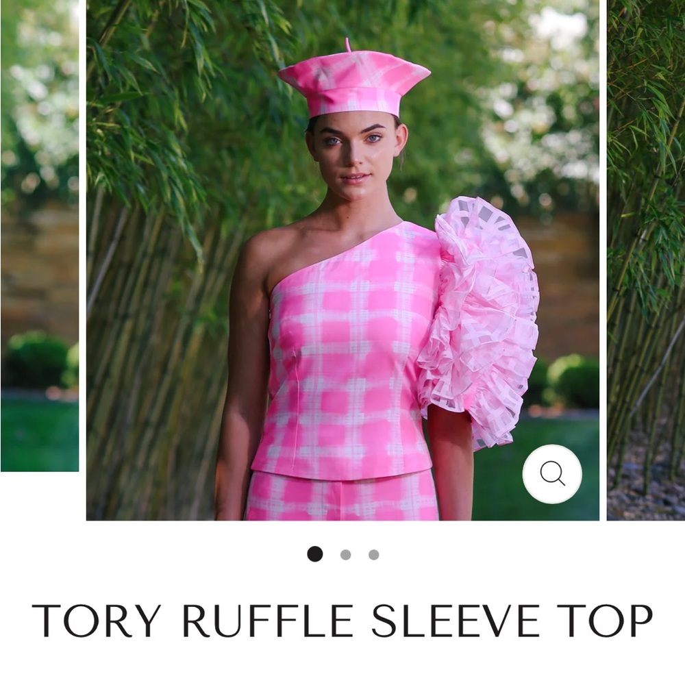 Neubyrne Tory Ruffle Top
